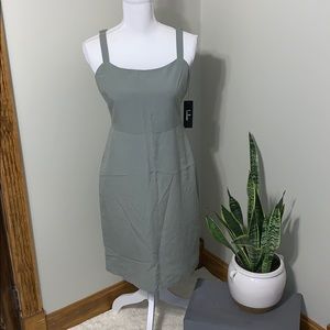 {Lulus} green belted dress